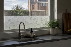 RFT001-textiel-raamfolie-groene-bladeren-keuken-UniekeStickers